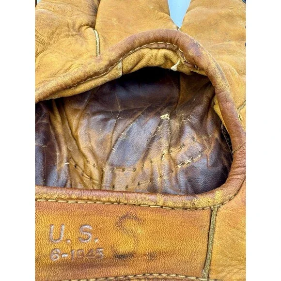 GoldSmith SB70 Gripper Pocket WWII Military Issued Softball Glove US 6‑1945